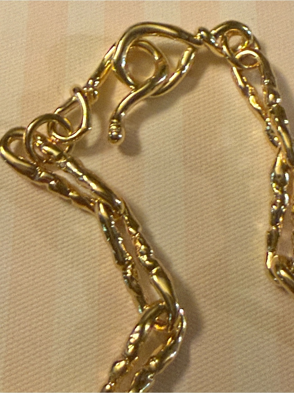 Alexis Bittar Brut Gold Twisted Link Necklace - Picture 4 of 4